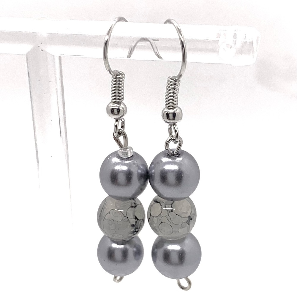 [Gray Dove Pearl] Pretty Simulated Pearl Glass Beaded Earrings